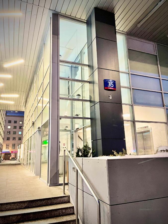 Super Apartament Blue Scisle Centrum Dwie Linie Metra Netflix Wifi 300 Mbs Panorama Miasta Warsaw Exterior photo